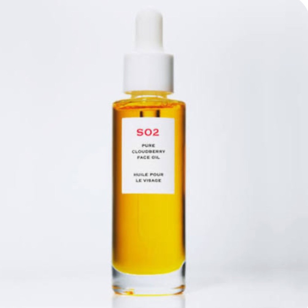 10 Degrees Cooler by Apothecary 90291 Pure Cloudberry Face Oil 1 oz 30ml NIB! 🧡